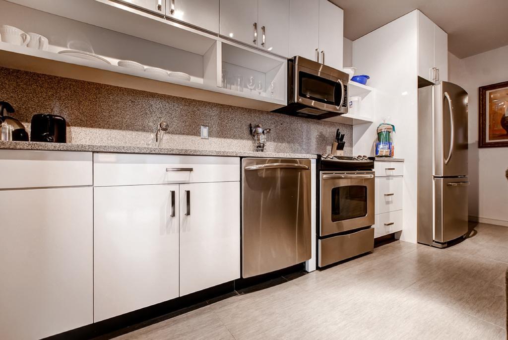 Global Luxury Suites At Georgetown Apartahotel